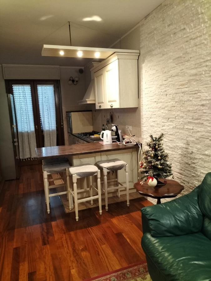 Appartamento Sergio Luxury Centro Parking Free Santa Maria Degli Angeli  Exterior foto
